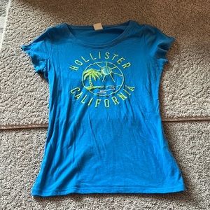 hollister t shirt